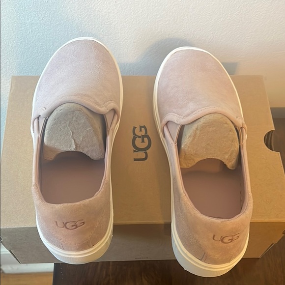 UGG Women's Blush Slip-On Sneakers - Picture 4 of 4